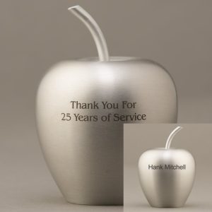 apple-paperweight-silver-aluminum-engraving