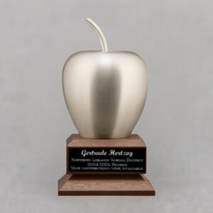 silver-apple-desk-award